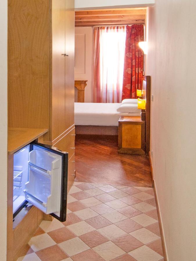 City Centre Rooms And Apartments Verona Ngoại thất bức ảnh