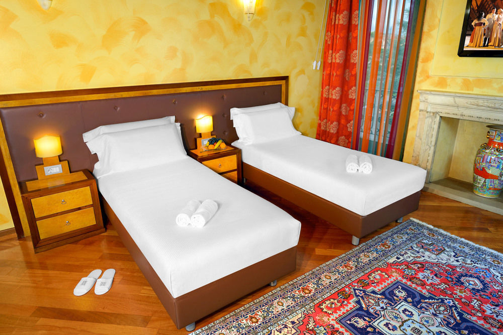 City Centre Rooms And Apartments Verona Ngoại thất bức ảnh